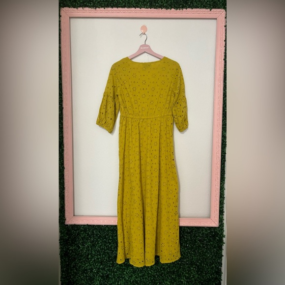 NWOT - Dress Naoo Lace Midi dress - size S - Picture 3 of 3